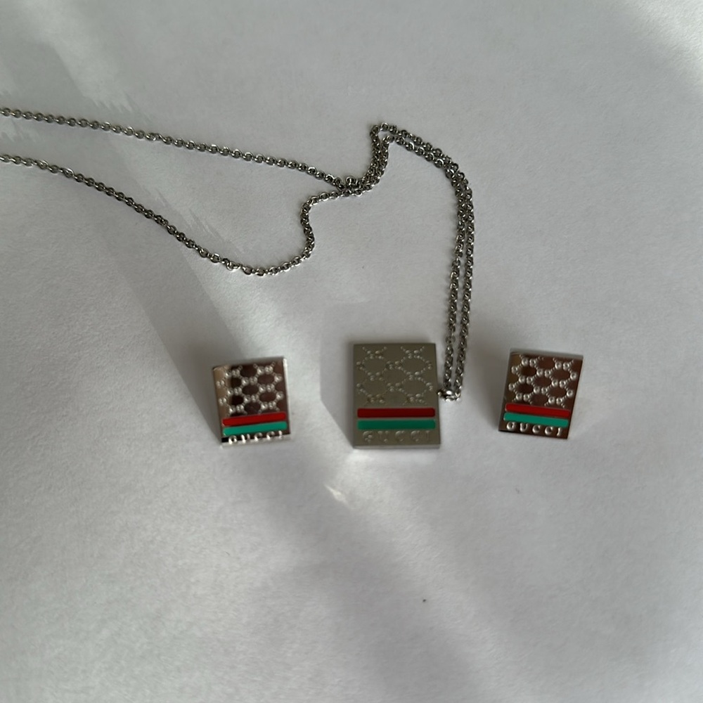 🌟Gucci🌟set earrings and necklace - Picture 3 of 7